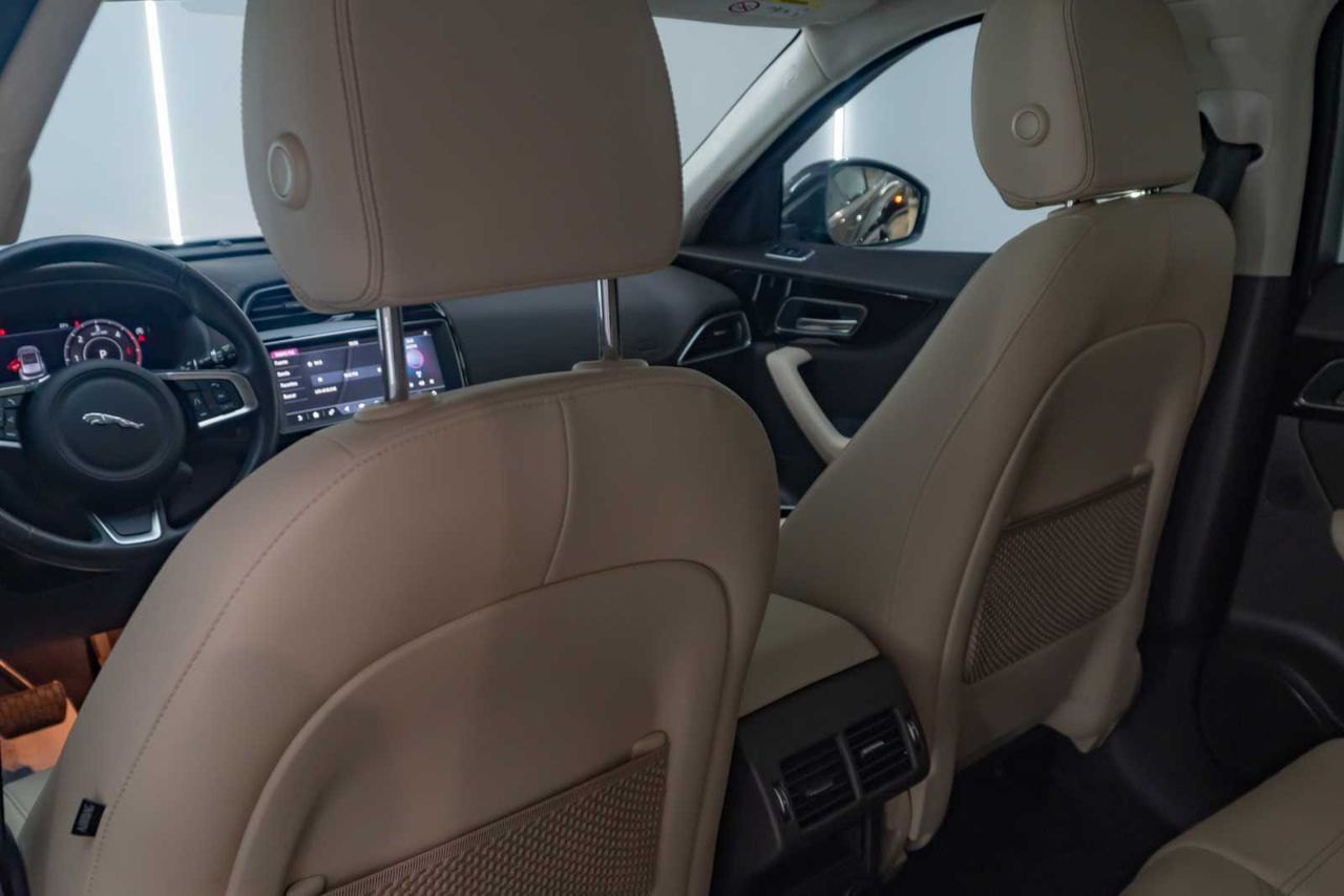 Jaguar F-Pace 2.0L i4D 177kW Prestige AWD Auto  - Foto 20
