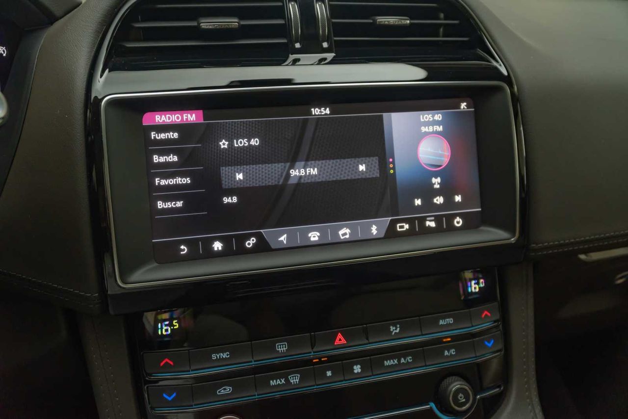 Jaguar F-Pace 2.0L i4D 177kW Prestige AWD Auto  - Foto 17