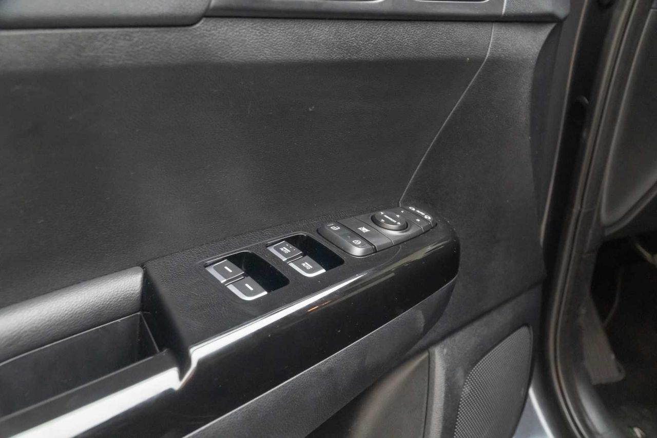 Kia Sportage 1.6 MHEV Drive Plus 100kW (136CV) 4x2 - Foto 18