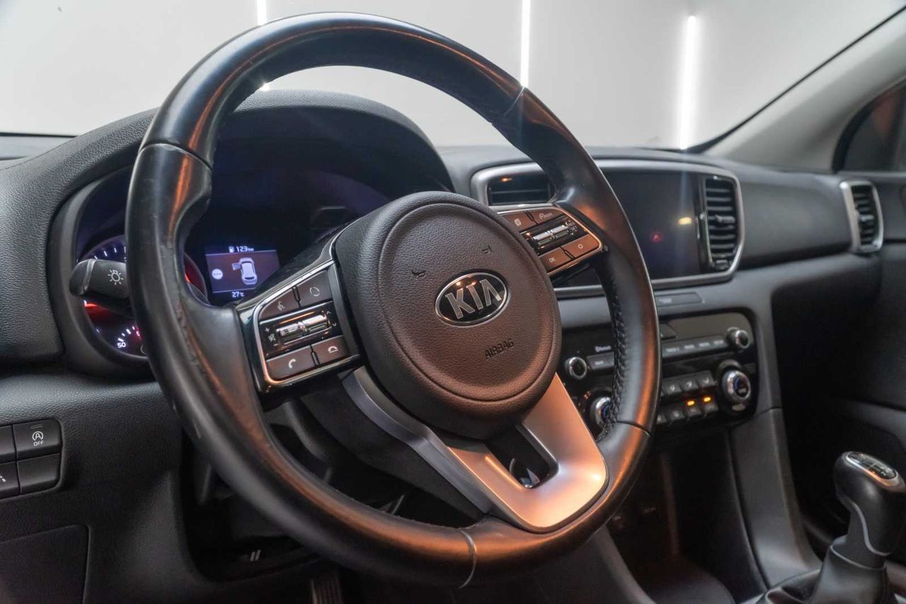 Kia Sportage 1.6 MHEV Drive Plus 100kW (136CV) 4x2 - Foto 16