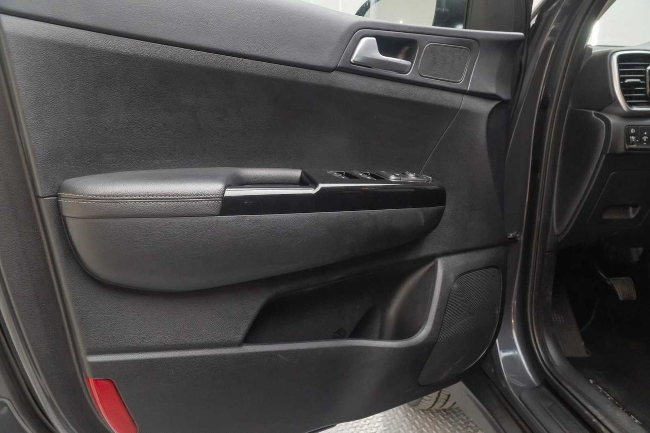 Kia Sportage 1.6 MHEV Drive Plus 100kW (136CV) 4x2 - Foto 19