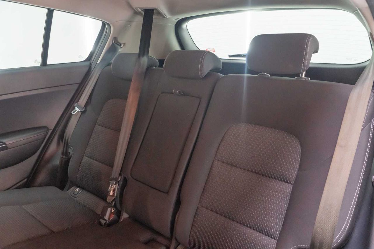 Kia Sportage 1.6 MHEV Drive Plus 100kW (136CV) 4x2 - Foto 21