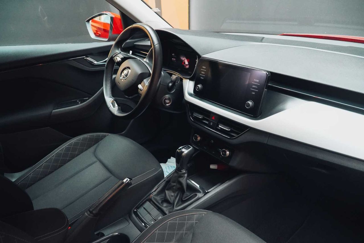 Skoda Kamiq 1.0 TSI 81kW (110CV) DSG Emotion - Foto 14