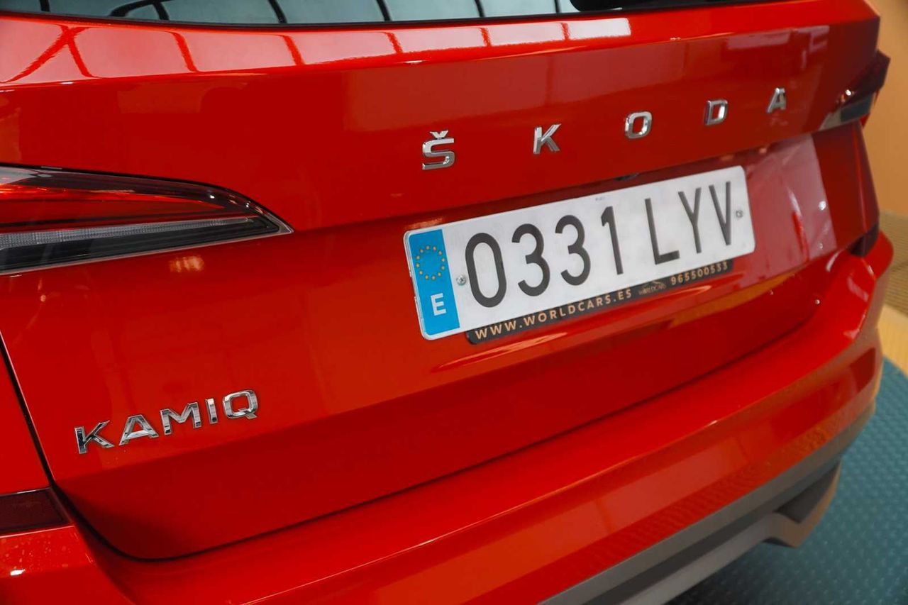 Skoda Kamiq 1.0 TSI 81kW (110CV) DSG Emotion - Foto 13