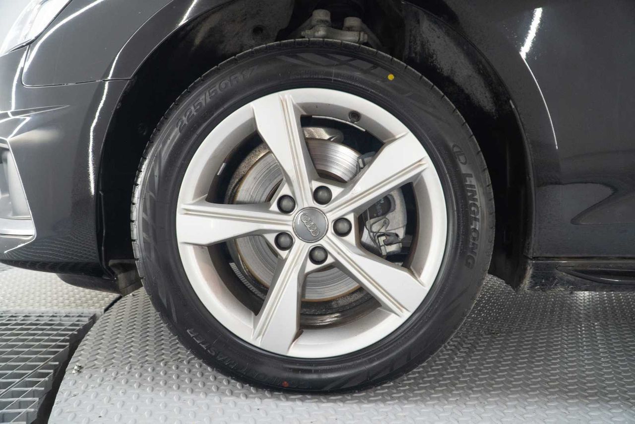 Audi A4 Advanced 30 TDI 100kW (136CV) S tronic - Foto 24