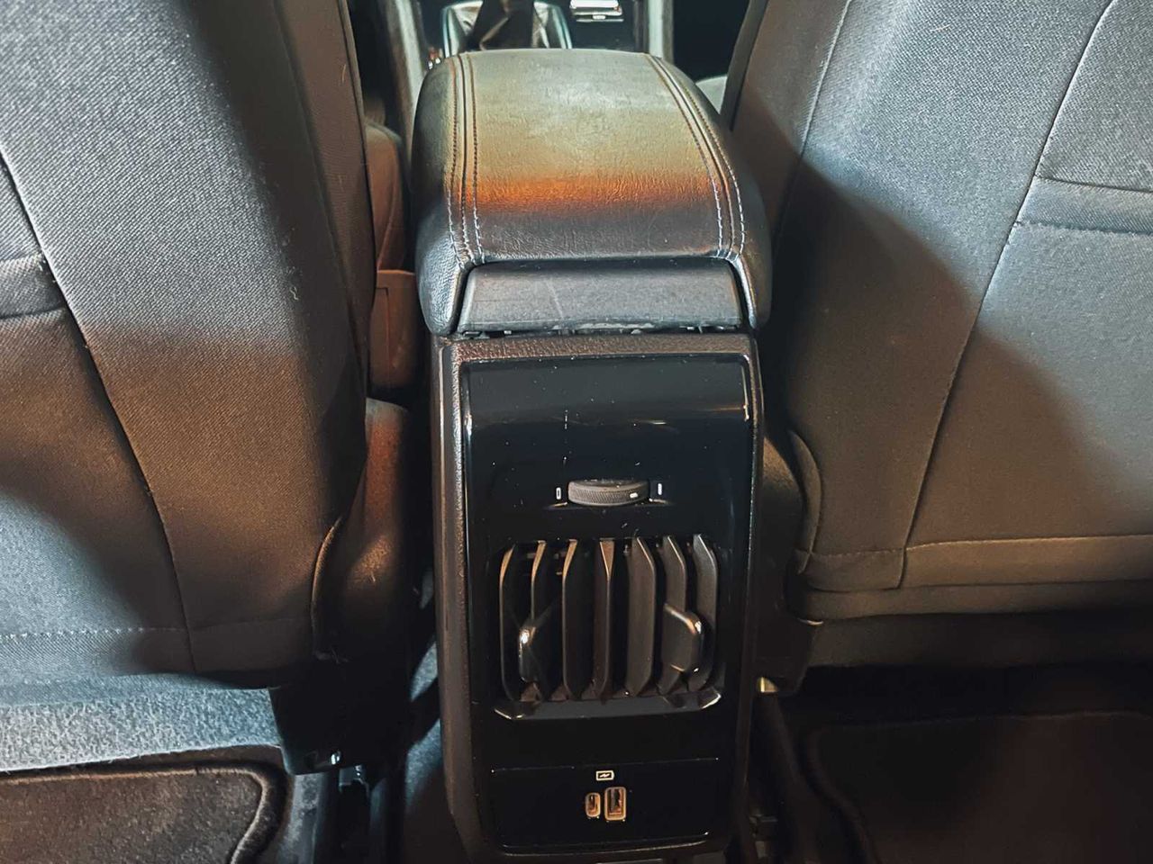 Jeep Compass 1.6 Mjet 96kW (130CV) Longitude FWD  - Foto 19