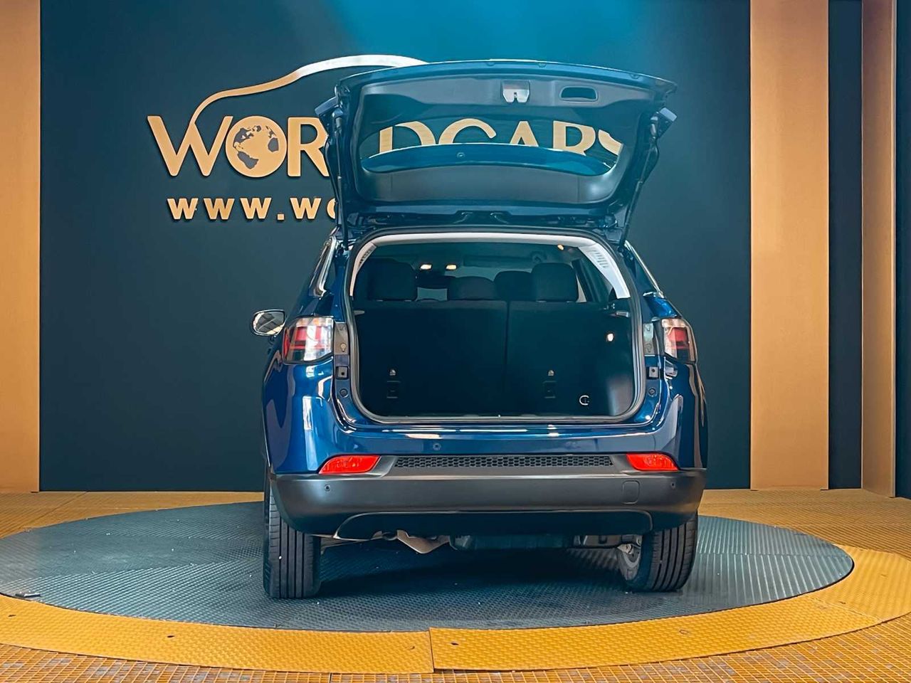 Jeep Compass 1.6 Mjet 96kW (130CV) Longitude FWD  - Foto 13