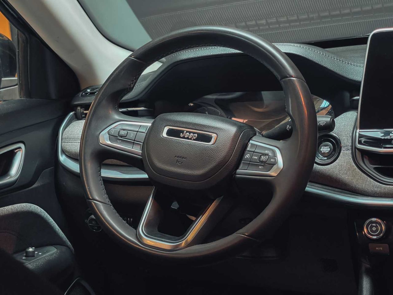 Jeep Compass 1.6 Mjet 96kW (130CV) Longitude FWD  - Foto 21