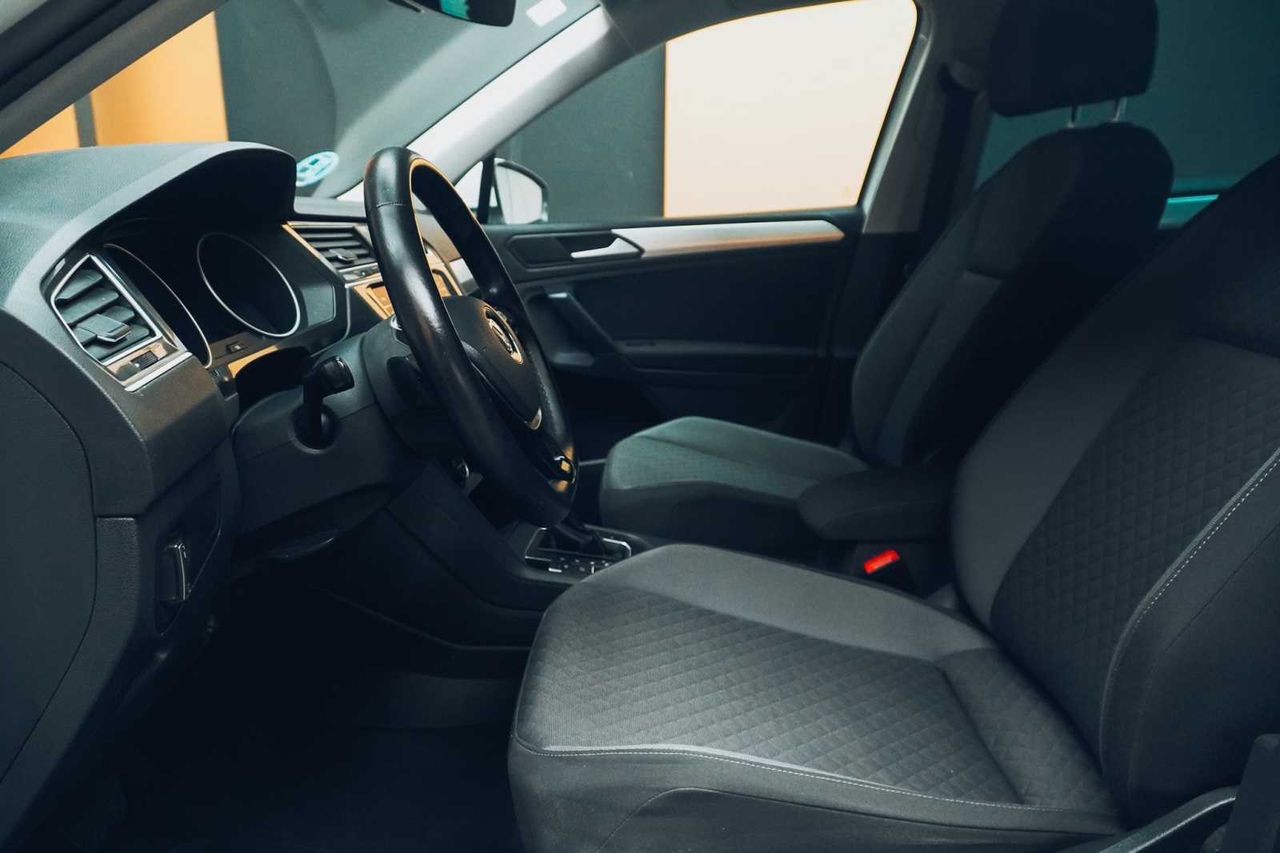 Volkswagen Tiguan Advance 2.0 TDI 110kW (150CV) DSG - Foto 17