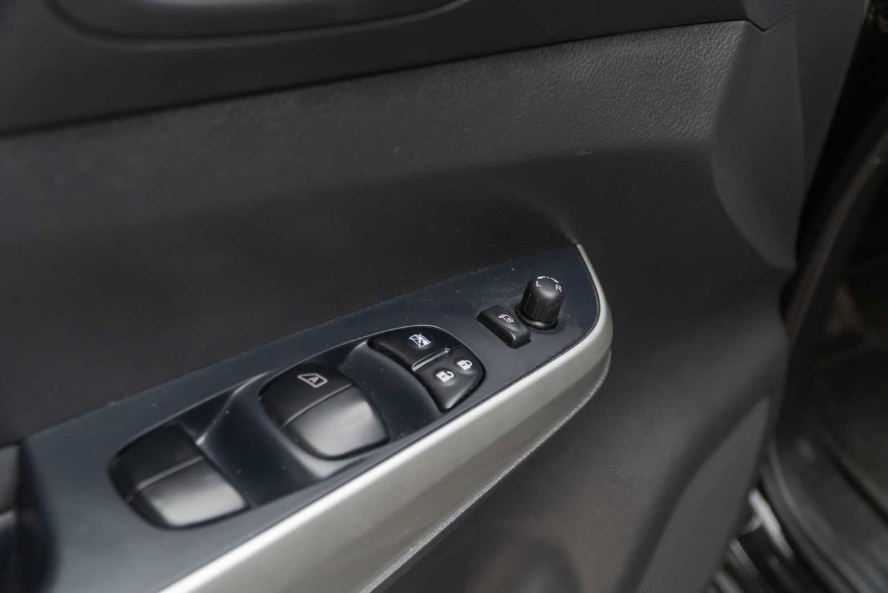 Nissan Navara   2.2cc 190cv - Foto 18