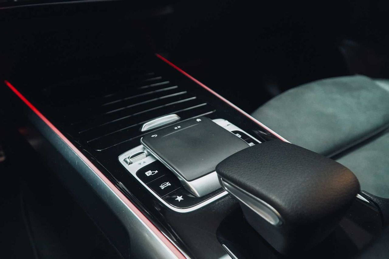 Mercedes GLB 1.3 GLB 200 DCT 120KW (163CV) - Foto 17