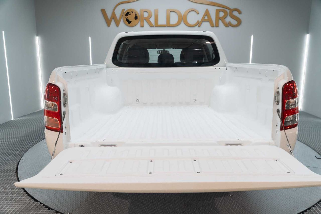 Mitsubishi L200  d/c 250 di-d m-pr  - Foto 20