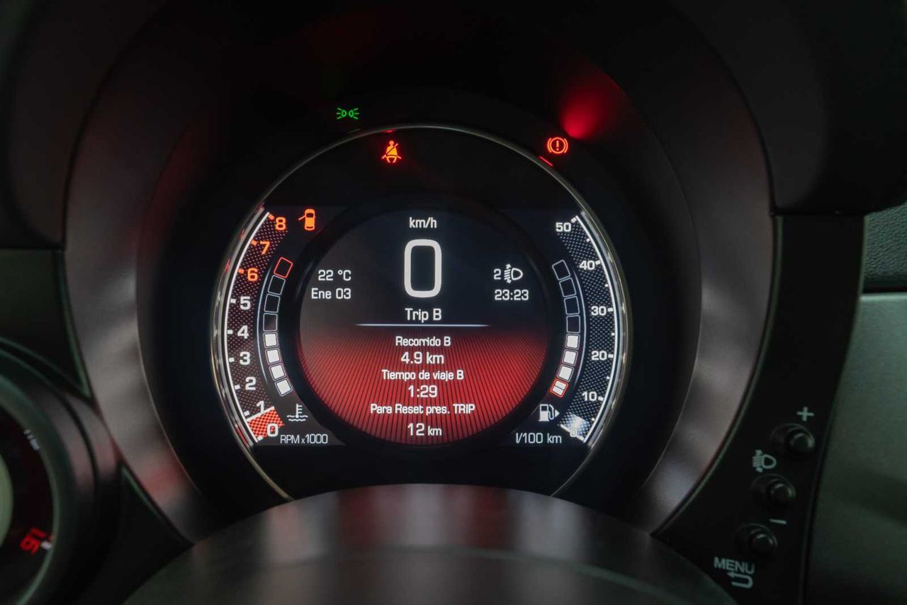 Abarth 500 595 1.4 16v T-Jet 121kW (165 CV) - Foto 14