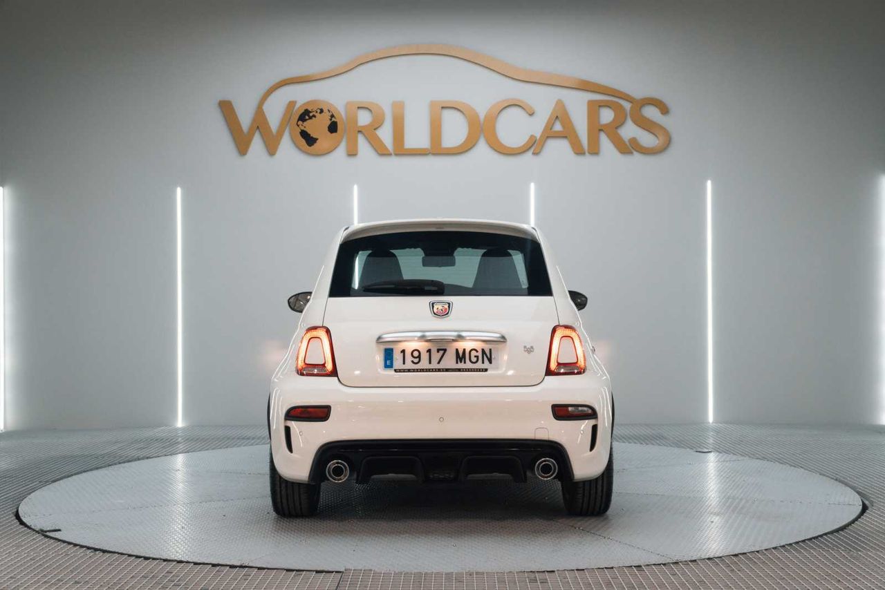 Abarth 500 595 1.4 16v T-Jet 121kW (165 CV) - Foto 8