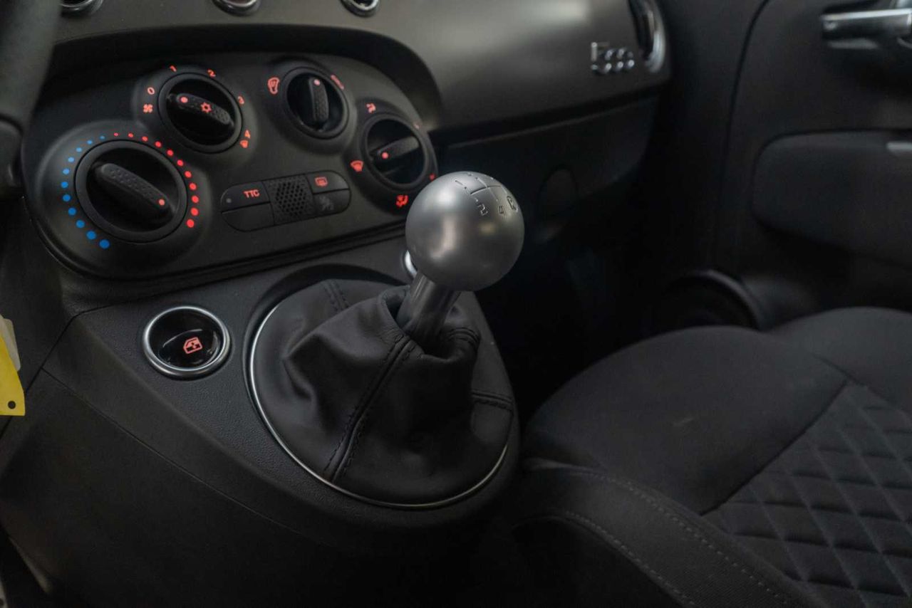 Abarth 500 595 1.4 16v T-Jet 121kW (165 CV) - Foto 16