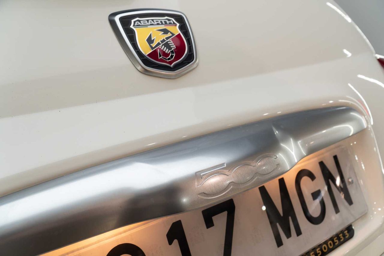 Abarth 500 595 1.4 16v T-Jet 121kW (165 CV) - Foto 24