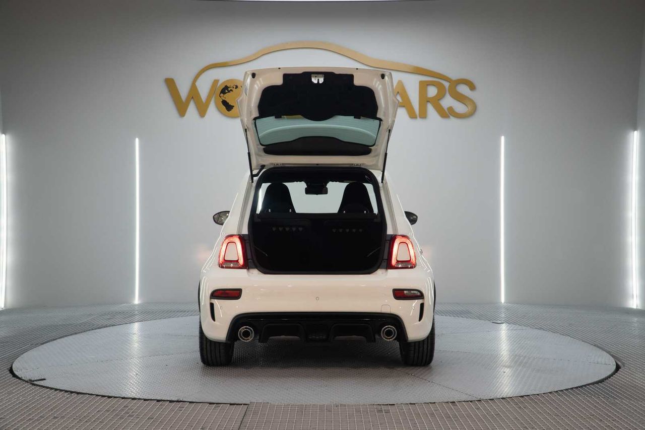 Abarth 500 595 1.4 16v T-Jet 121kW (165 CV) - Foto 9