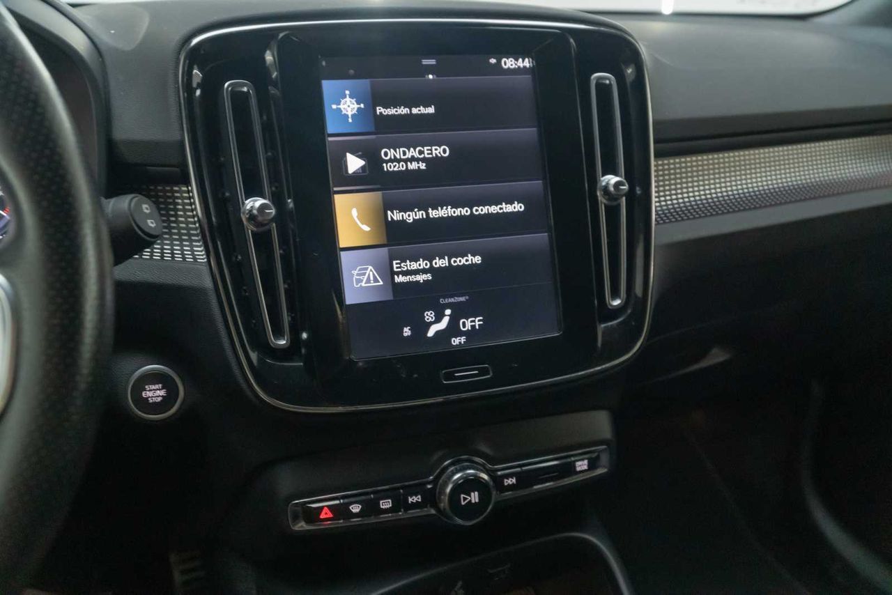 Volvo XC40 2.0 D4 AWD R-Design Auto  - Foto 19