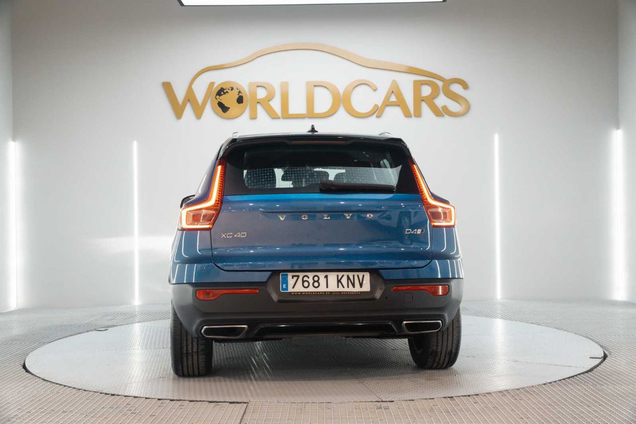 Volvo XC40 2.0 D4 AWD R-Design Auto  - Foto 7
