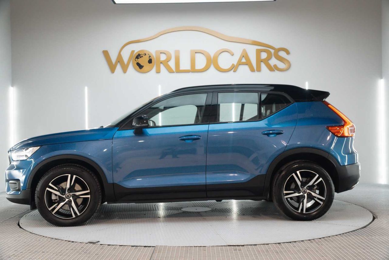 Volvo XC40 2.0 D4 AWD R-Design Auto  - Foto 10