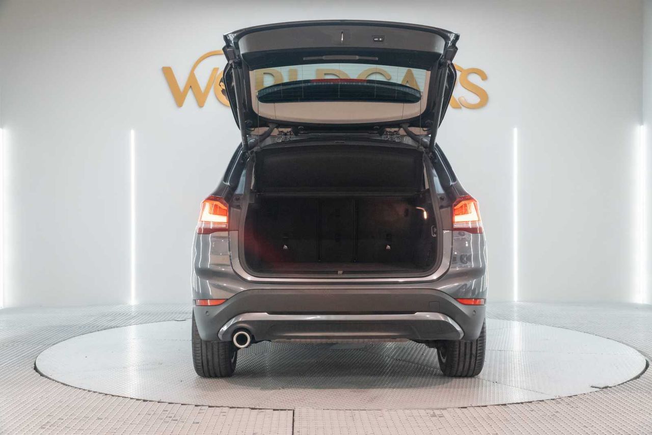 BMW X1 sDrive18i  - Foto 9