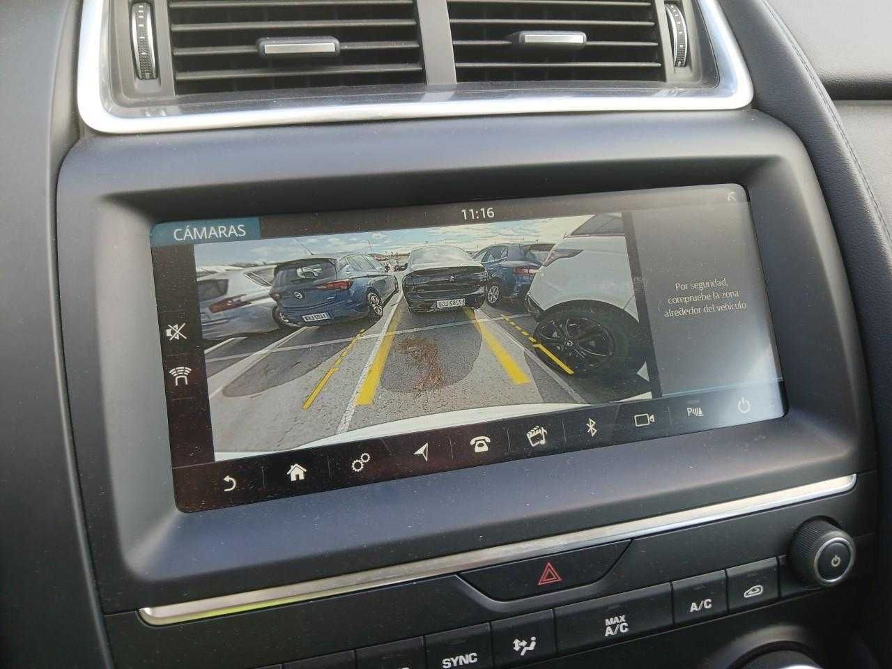 Jaguar E-Pace 2.0D 110kW 4WD Auto - Foto 7