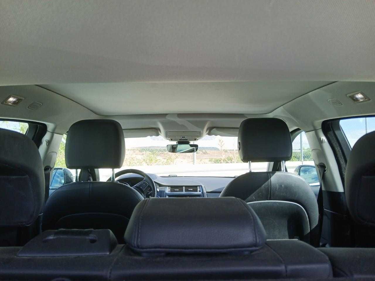 Jaguar E-Pace 2.0D 110kW 4WD Auto - Foto 9