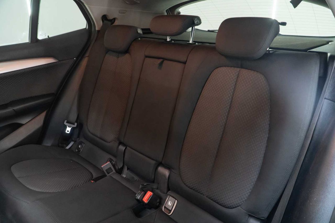 BMW X2 sDrive18i  - Foto 22