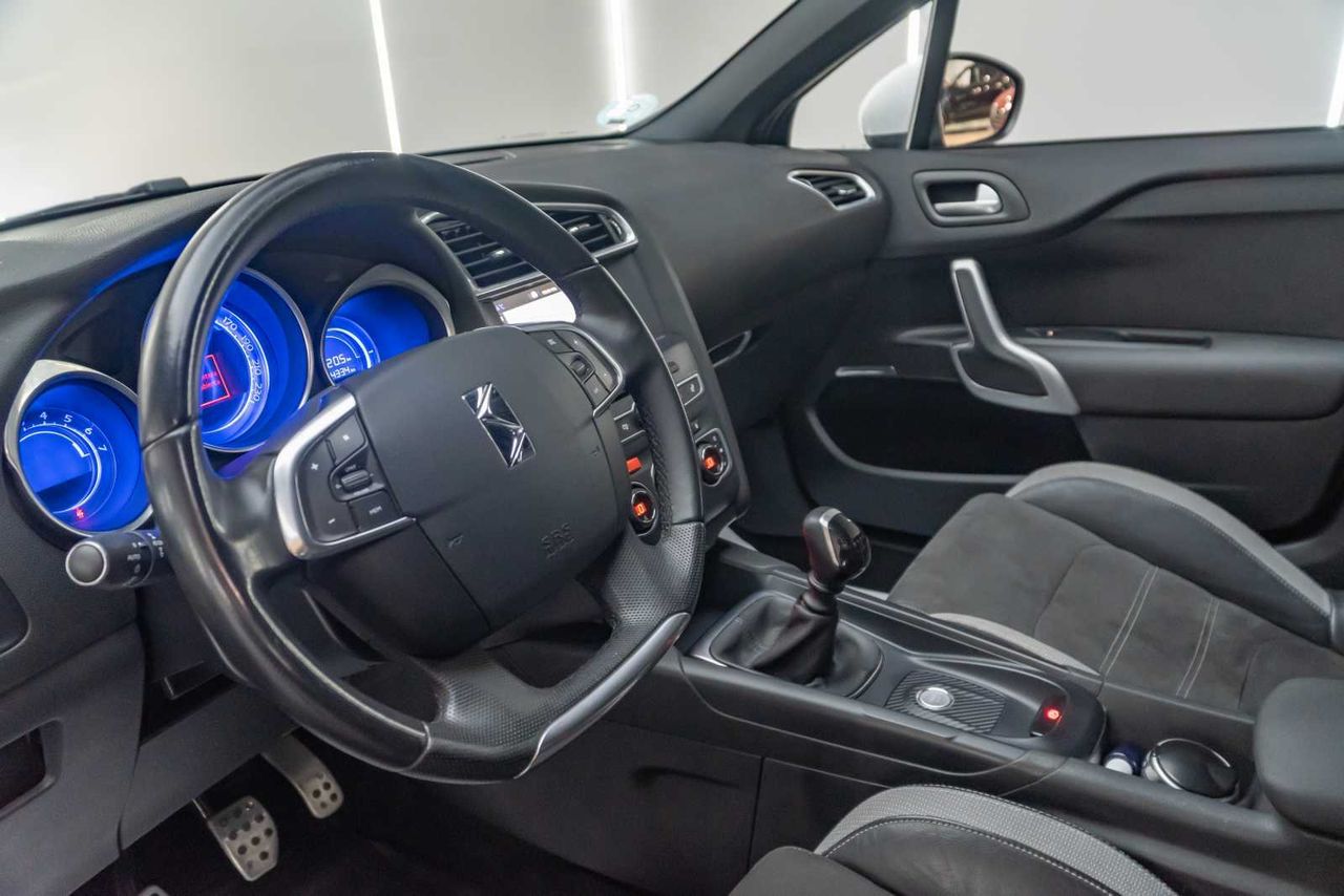 DS DS 4 PureTech 130 S&S 6v Opera Blue - Foto 16