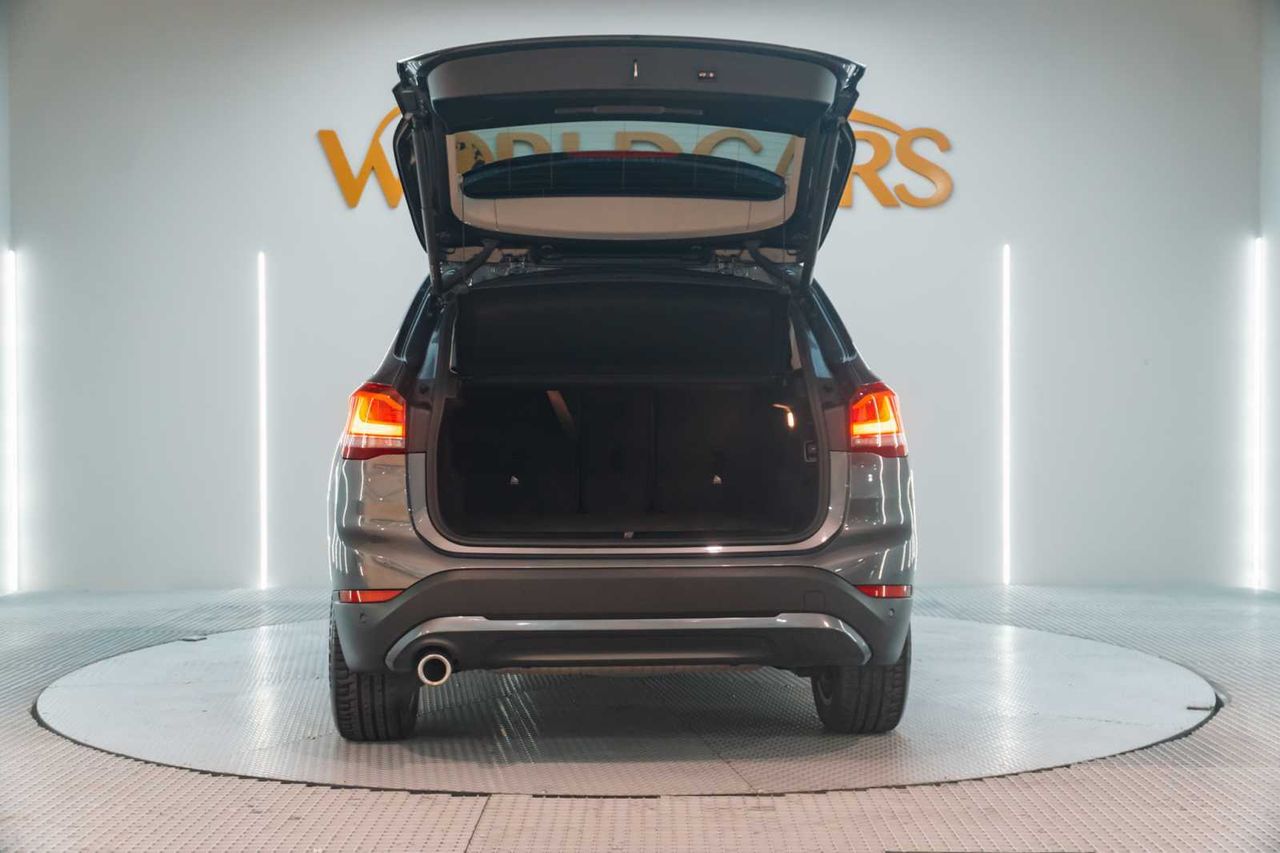 BMW X1 sDrive18i - Foto 9
