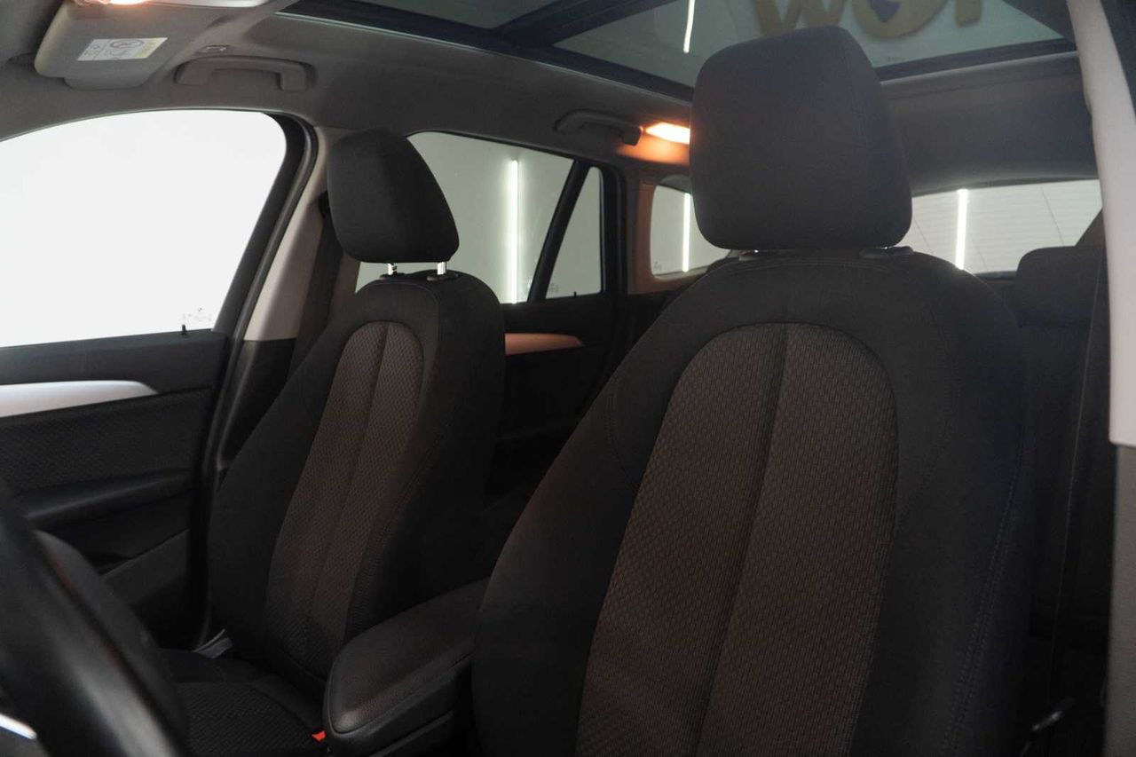 BMW X1 sDrive18i - Foto 13