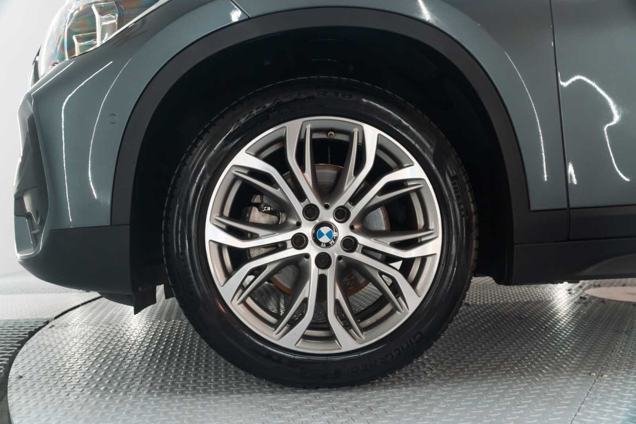 BMW X1 sDrive18i - Foto 25