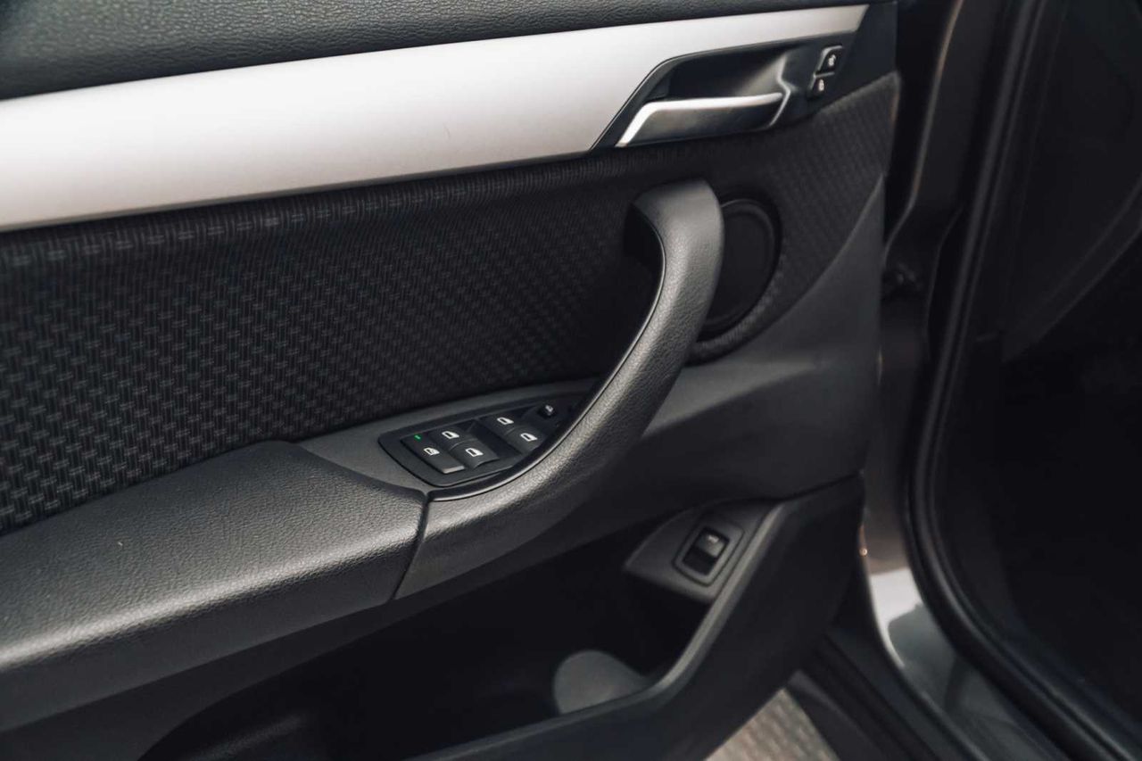 BMW X1 sDrive18i - Foto 21