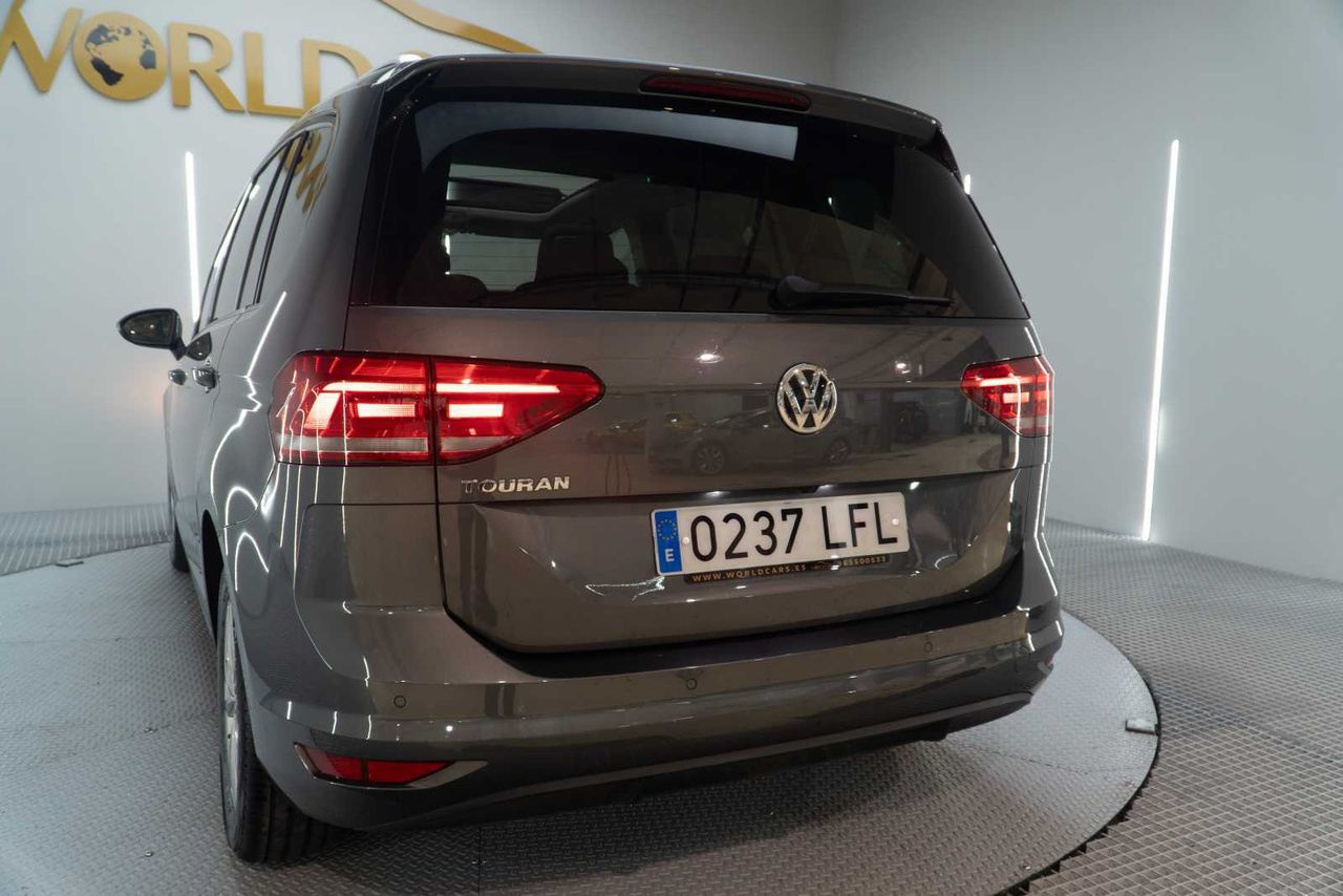 Volkswagen Touran Advance 2.0 TDI 85kW (115CV)  - Foto 12
