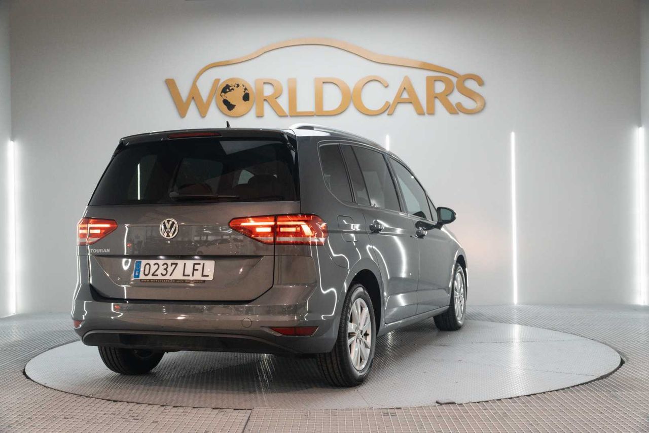 Volkswagen Touran Advance 2.0 TDI 85kW (115CV)  - Foto 6