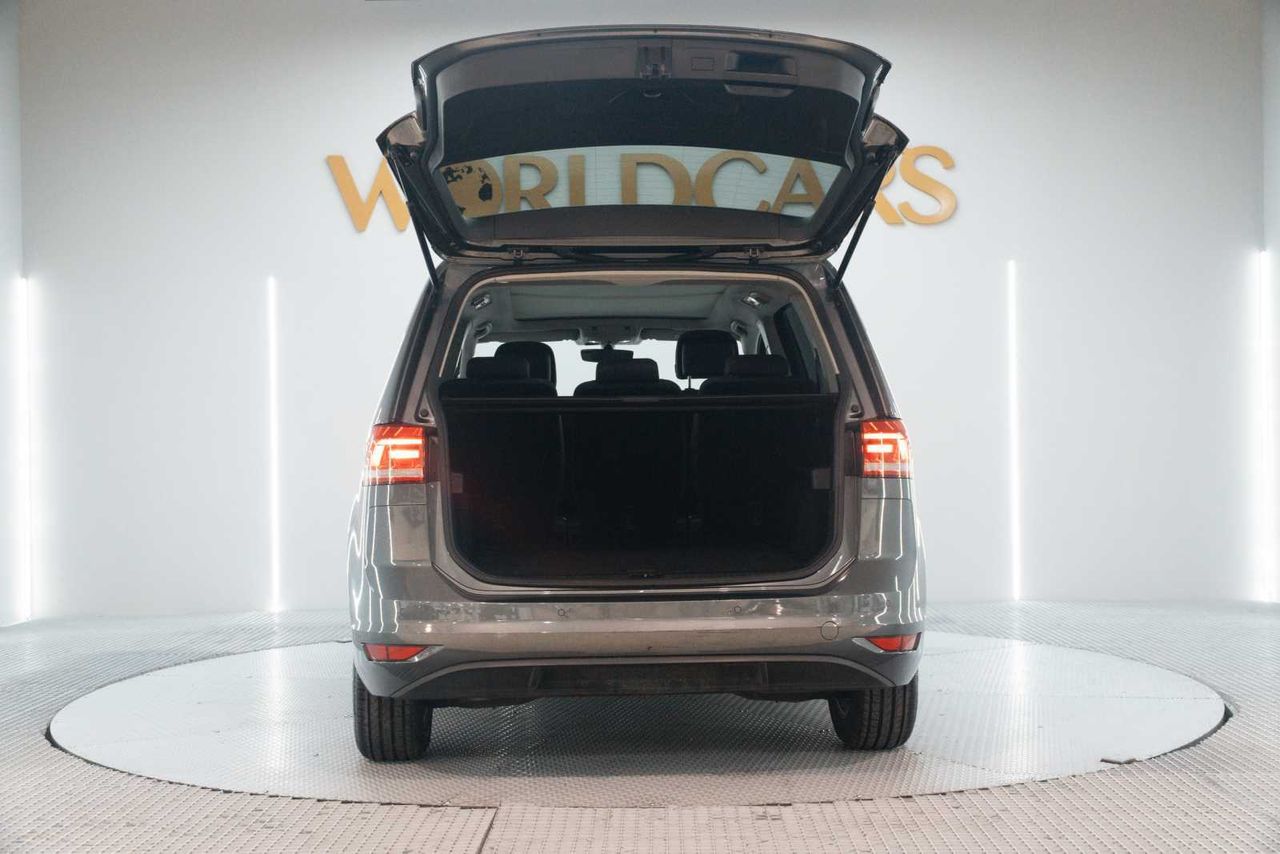 Volkswagen Touran Advance 2.0 TDI 85kW (115CV)  - Foto 8