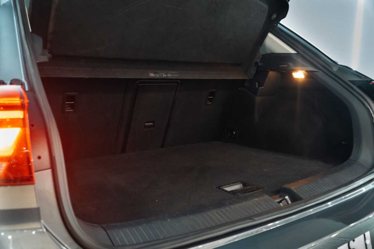 Volkswagen T-Roc Advance 2.0 TDI 110kW (150CV) DSG  - Foto 13