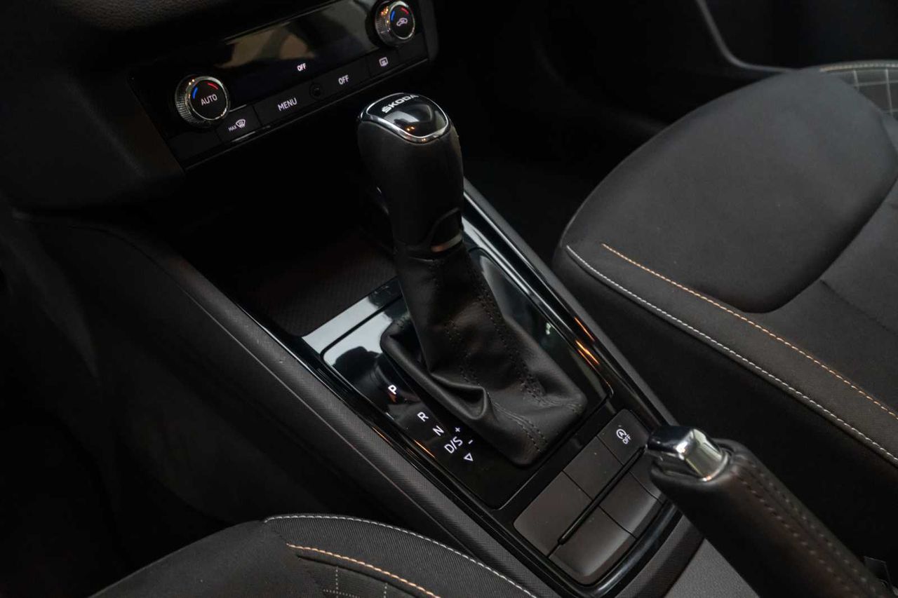 Skoda Kamiq 1.0 TSI 81kW (110CV) Ambition  - Foto 18