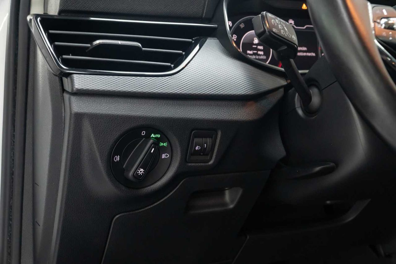 Skoda Kamiq 1.0 TSI 81kW (110CV) Ambition  - Foto 16