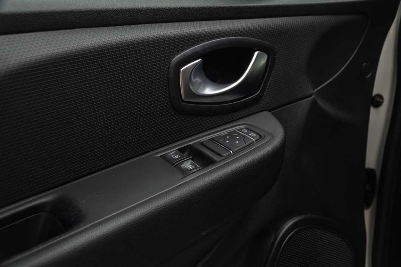 Renault Clio Business Energy dCi 66kW (90CV)  - Foto 18