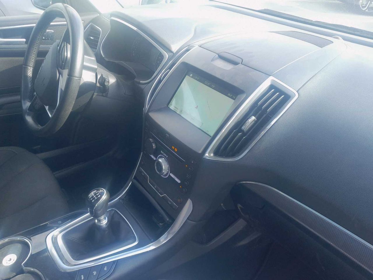 Ford S Max 2.0 TDCi 110kW (150CV) Titanium - Foto 9