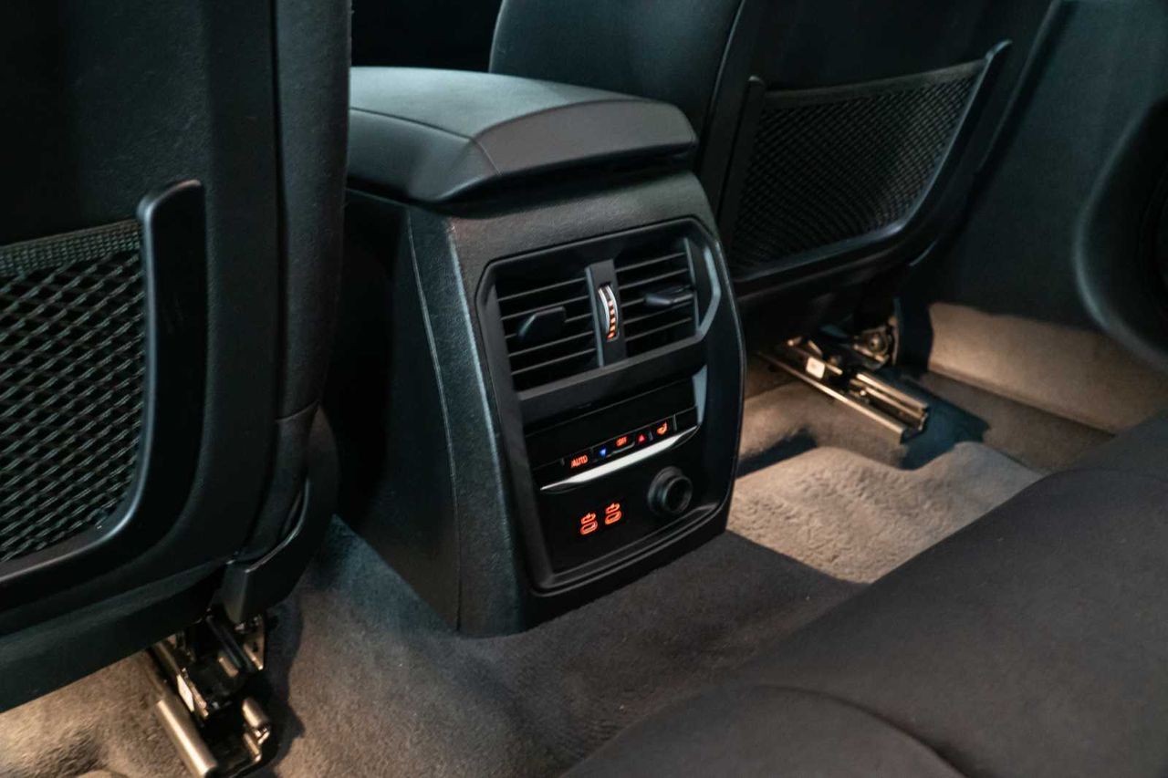 BMW Serie 3 318d Touring - Foto 22