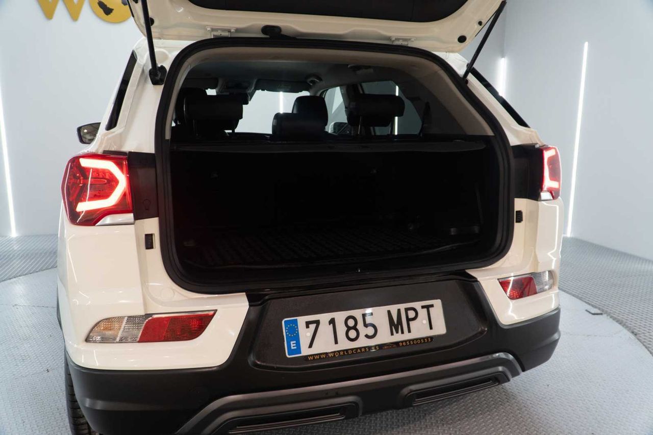 SsangYong Korando G15T Urban Plus Auto  - Foto 13