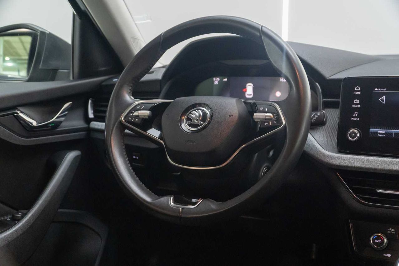 Skoda Kamiq 1.0 TSI 85kW (115CV) DSG SELECTION - Foto 14