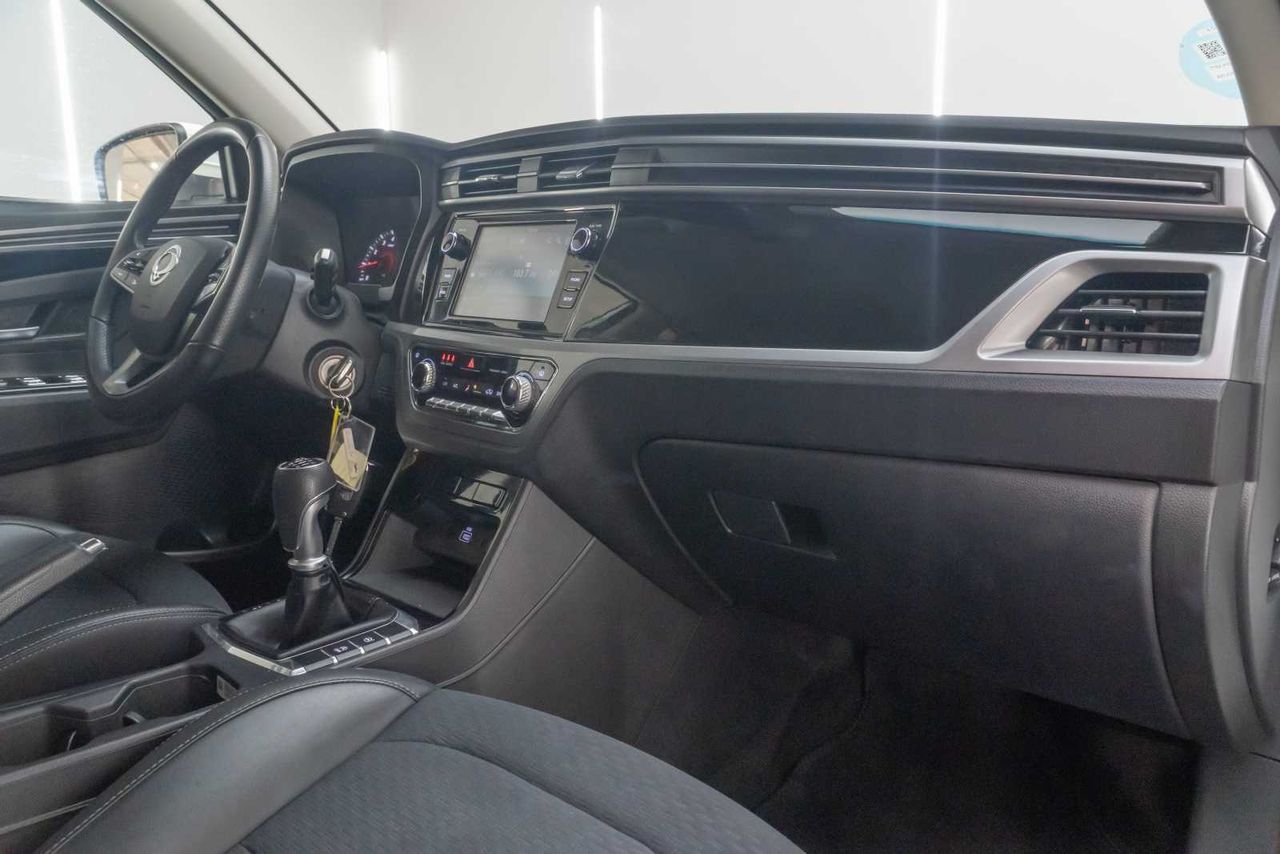 SsangYong Korando G15T 110kW LP Urban Plus - Foto 24