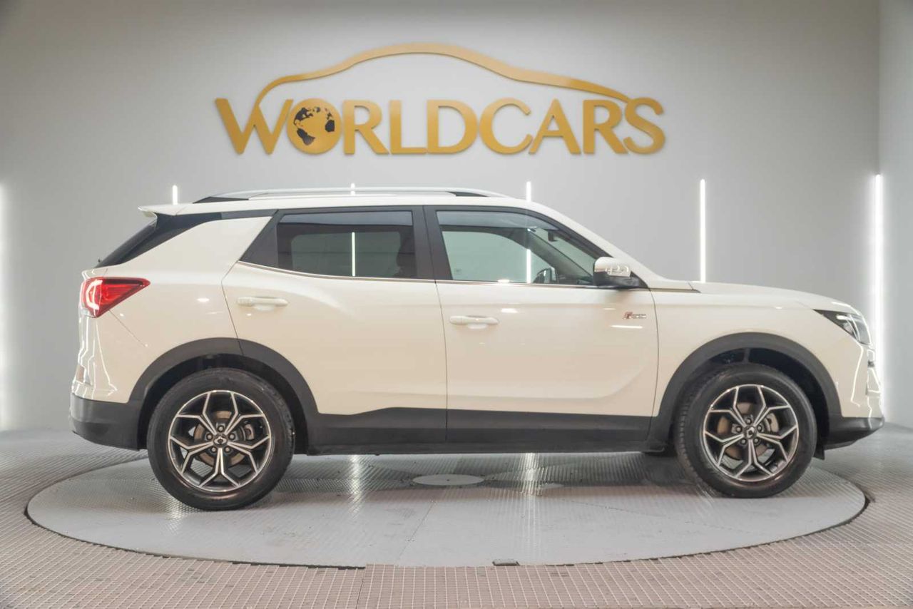 SsangYong Korando G15T Urban Plus Auto  - Foto 5