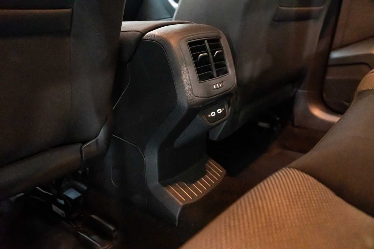 Volkswagen T-Roc Advance 2.0 TDI 110kW (150CV) DSG  - Foto 21