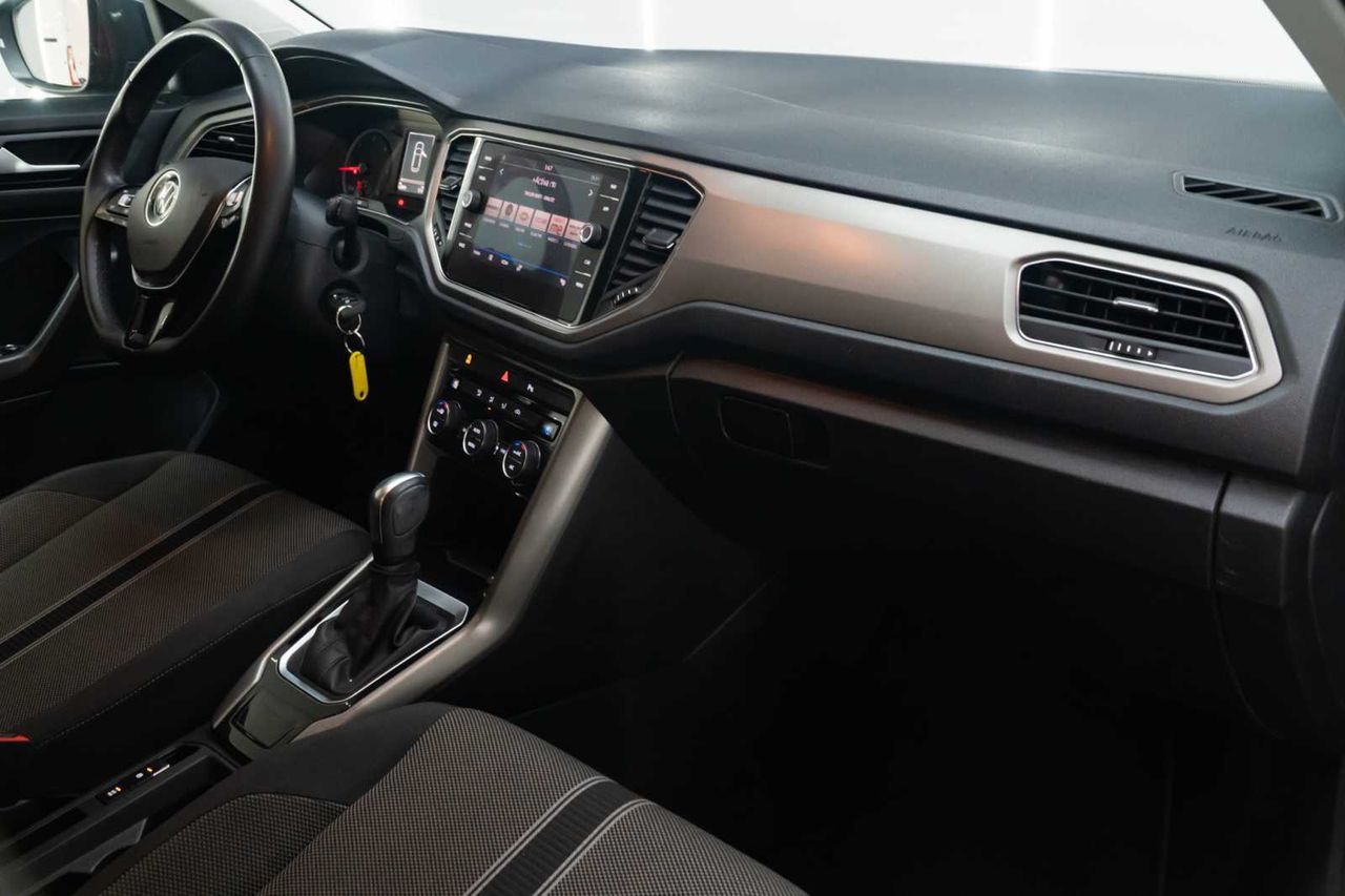 Volkswagen T-Roc Advance 2.0 TDI 110kW (150CV) DSG  - Foto 23