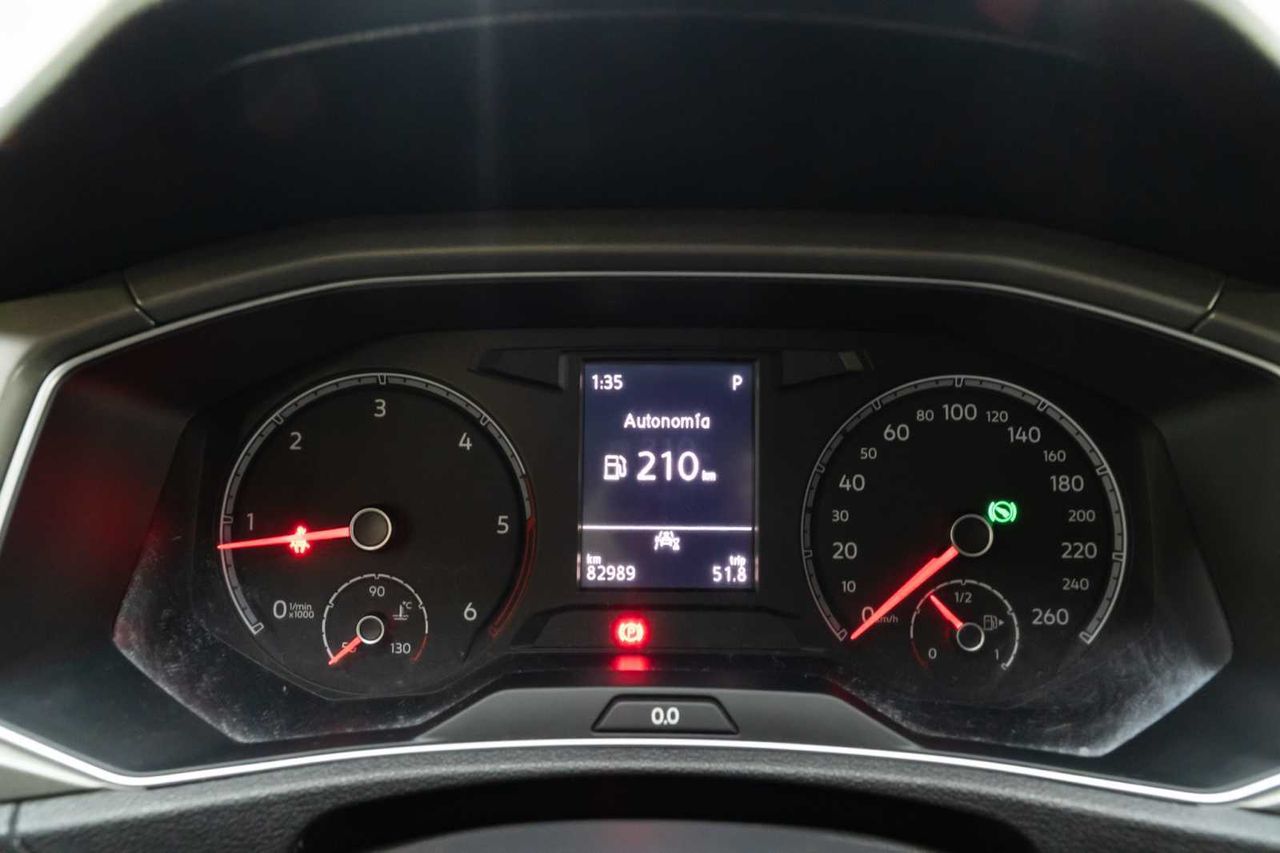 Volkswagen T-Roc Advance 2.0 TDI 110kW (150CV) DSG  - Foto 13