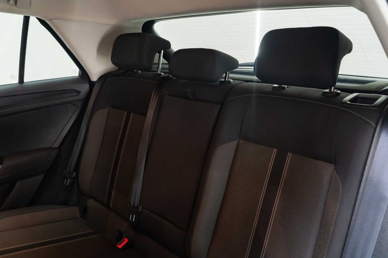 Volkswagen T-Roc Advance 2.0 TDI 110kW (150CV) DSG  - Foto 24